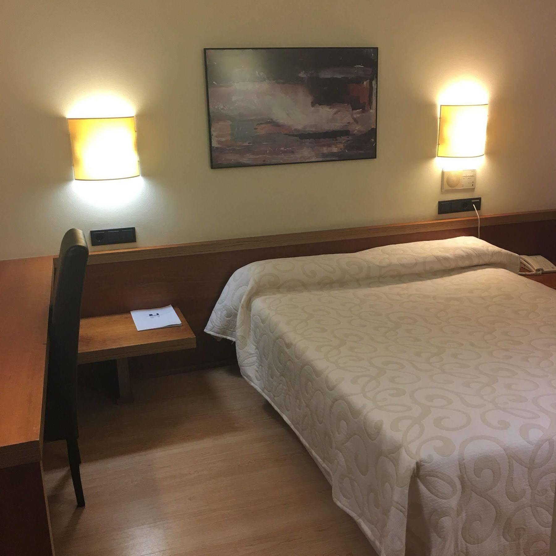 Duque De Wellington Hotel Vitoria-Gasteiz Luaran gambar